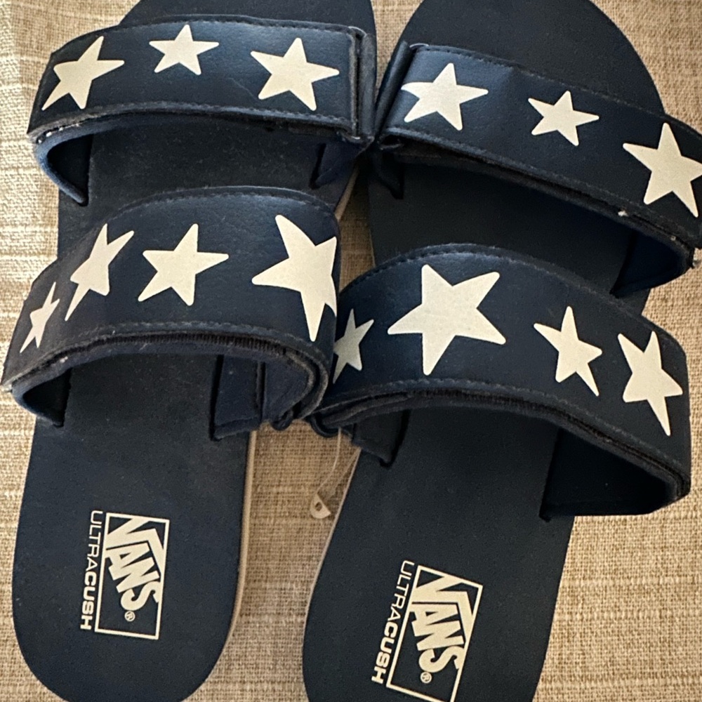 Vans Star-Patterned Sandals
